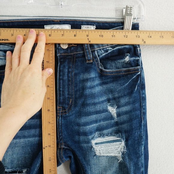 Kancan Signature Curvy Mid Rise Ankle Skinny jeans - Picture 8 of 10